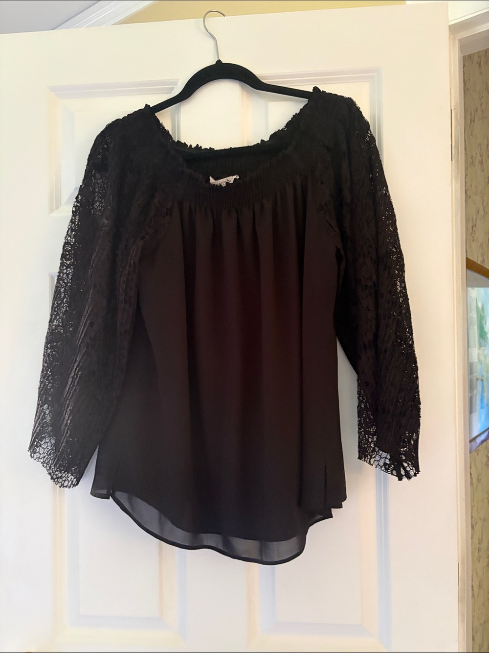 Nannette Black Lace-Sleeve Peasant Blouse